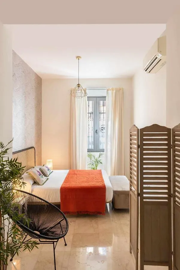 Monkeys Apartments Loft Pureza Seville
